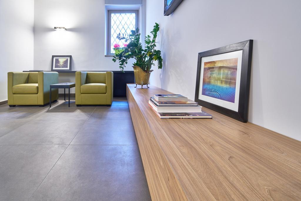 Smart Hotel Carpi Luaran gambar